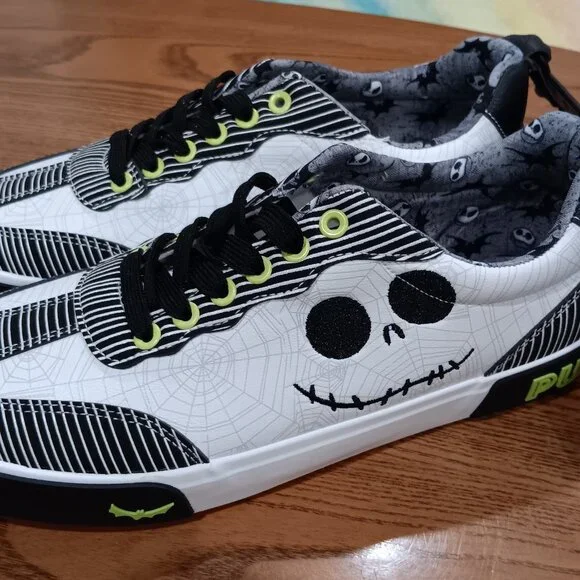 Disney Tim Burton's Nightmare Before Christmas low top shoes Size 10 1/2 - Picture 1 of 5